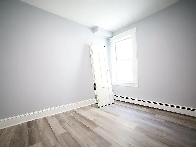 104 Fulton Ave #2A — Photo 2