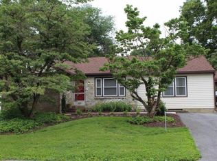 1626 Magnolia Dr, Lancaster, PA