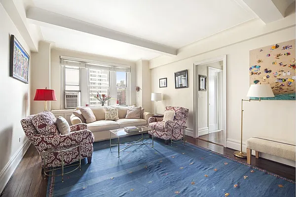 Sold by Stribling | media 1