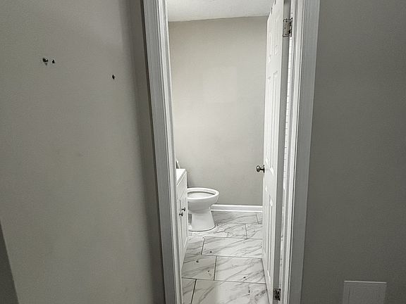 5th image of 261 E Ladies Mile Rd