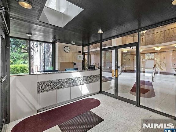 2nd image of 160 Overlook Avenue #6F