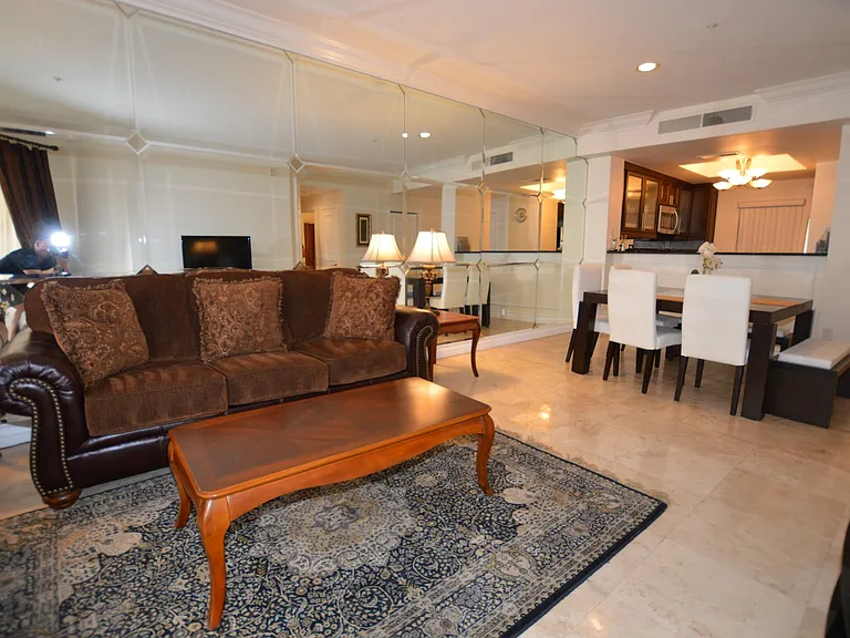 270 E Flamingo Rd #132 — Photo 2
