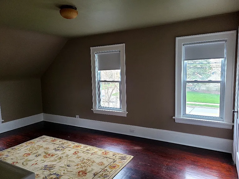 1191 Clague Rd — Photo 2