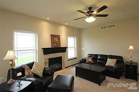 1st image of 875 Molly Dr