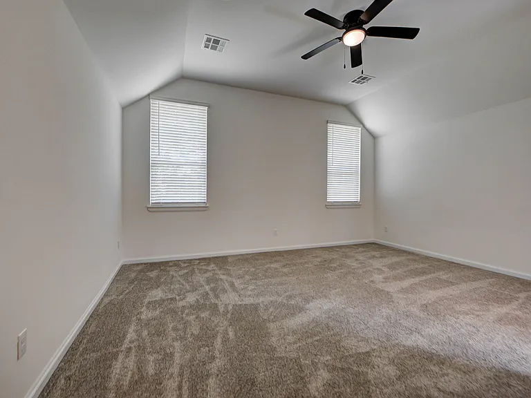 3027 Pescara Dr — Photo 31