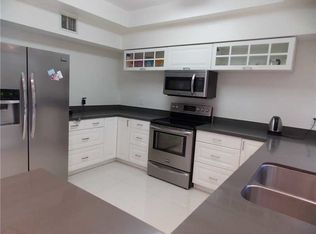 10057 NW 4th St, Plantation, FL 33324