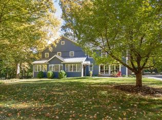 10 Pfizer Rd, Bernardsville, NJ 07924