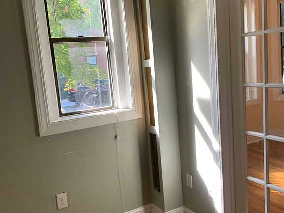 3rd image of 15 Park Dr APT 7