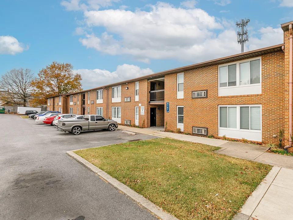 Crain Flats Apartments