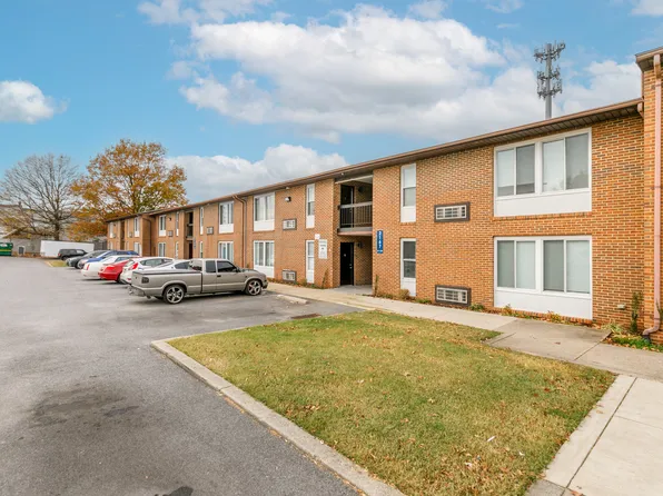 Crain Flats Apartments, 2165 Crain Hwy #4c105b0f9, Waldorf, MD 20601