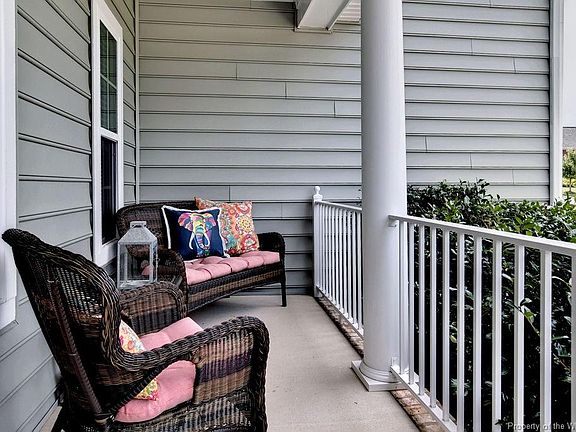 5th image of 3200 Mosswood Cir