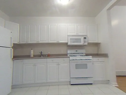 Rented by Citi Habitats | media 25