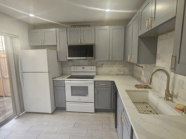 139 Trellis Pl — Photo 15