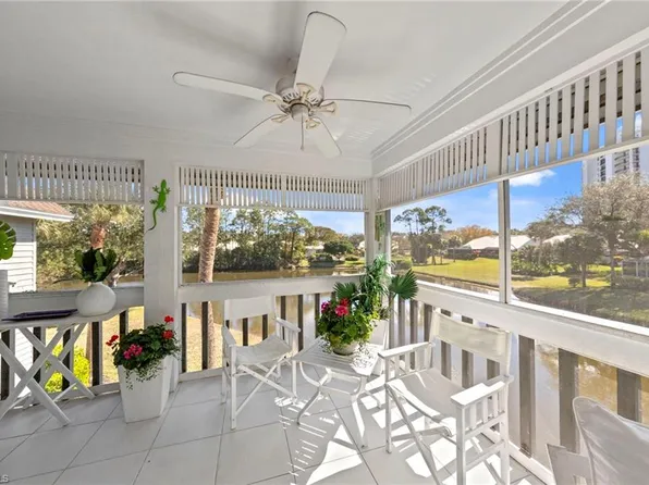 668 Wiggins Bay DR #B25, NAPLES, FL 34110