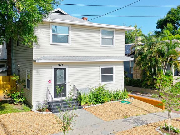 3rd image of 1234 2nd St N APT 6