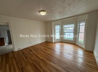 329 Union St APT 3, Bangor, ME 04401