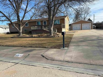 101 N Allen Ave, North Platte, NE, 69101