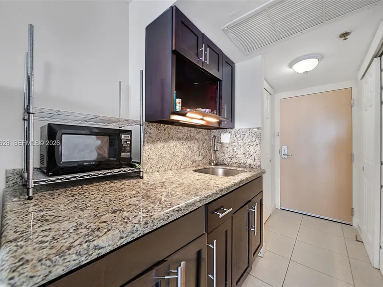 19201 Collins Ave #1117 — Photo 15