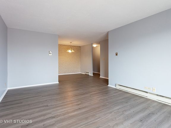 5th image of 315 Marengo Ave APT 6C