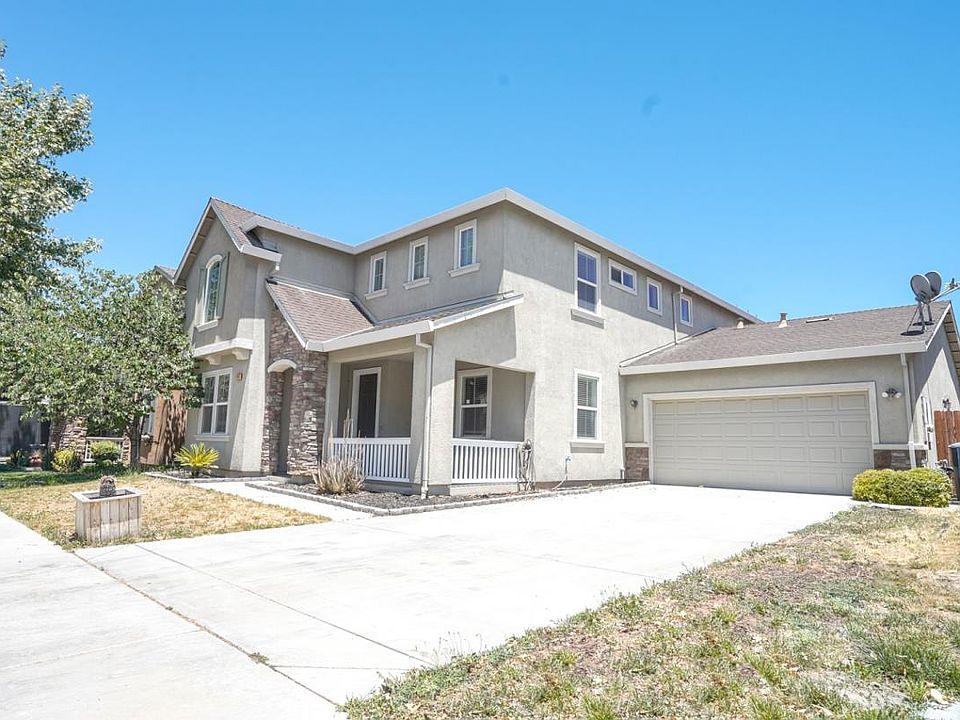 1st image of 266 Cherry Blossom Ln