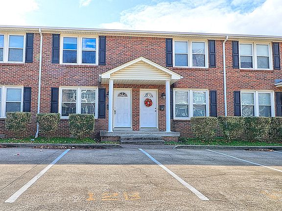 2nd image of 617 Madison St APT 13