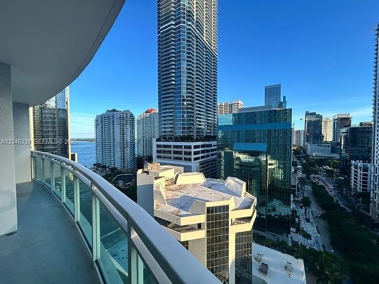 951 Brickell Ave #2011 — Photo 5