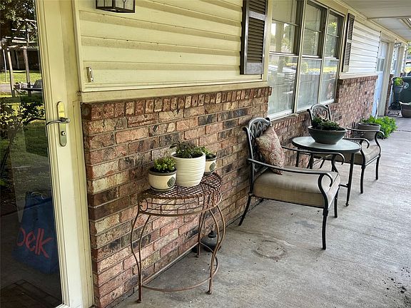 4th image of 3553 E Okmulgee Ave