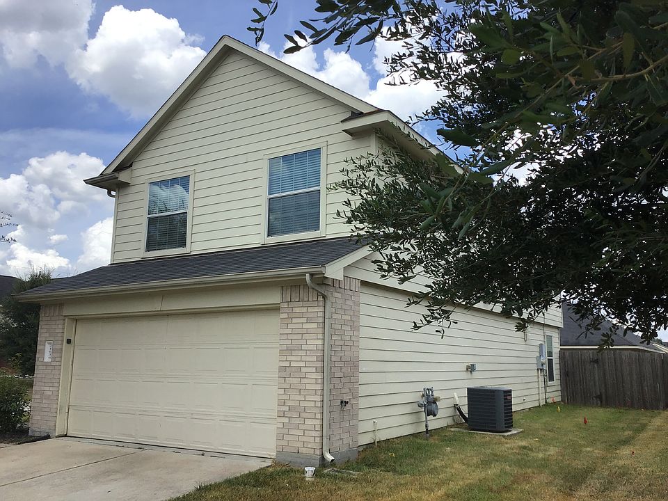 1st image of 21630 Nella Cir