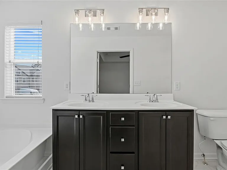 2705 Avanti Way — Photo 17