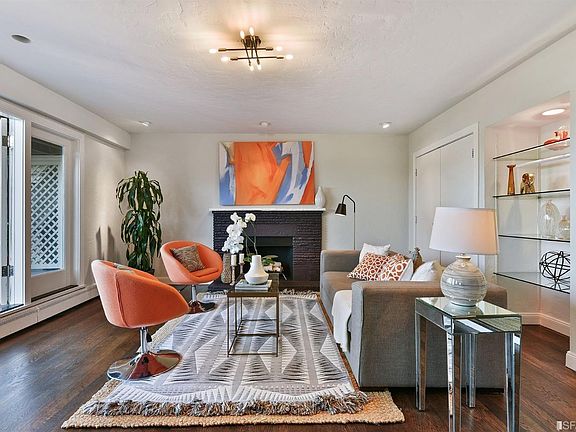 2nd image of 185 Graystone Ter APT 3