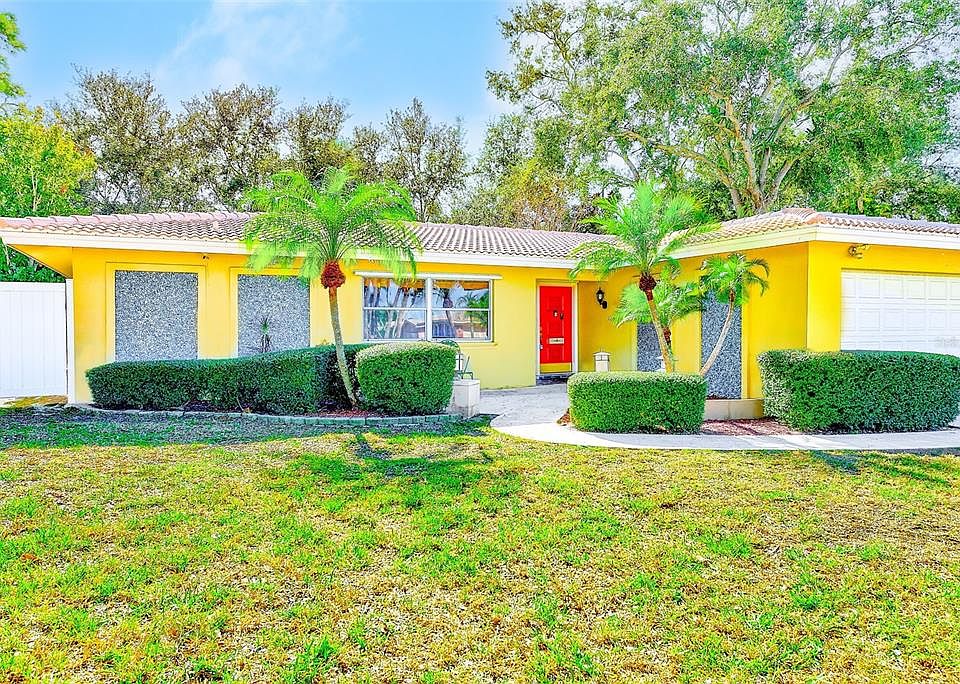 1st image of 14690 Imperial Point Dr S