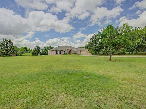 3rd image of 10200 Gee Dr