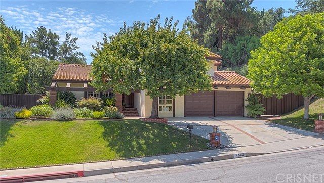 1st image of 4532 Cezanne Ave