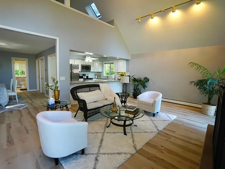 Great room with view to loft.