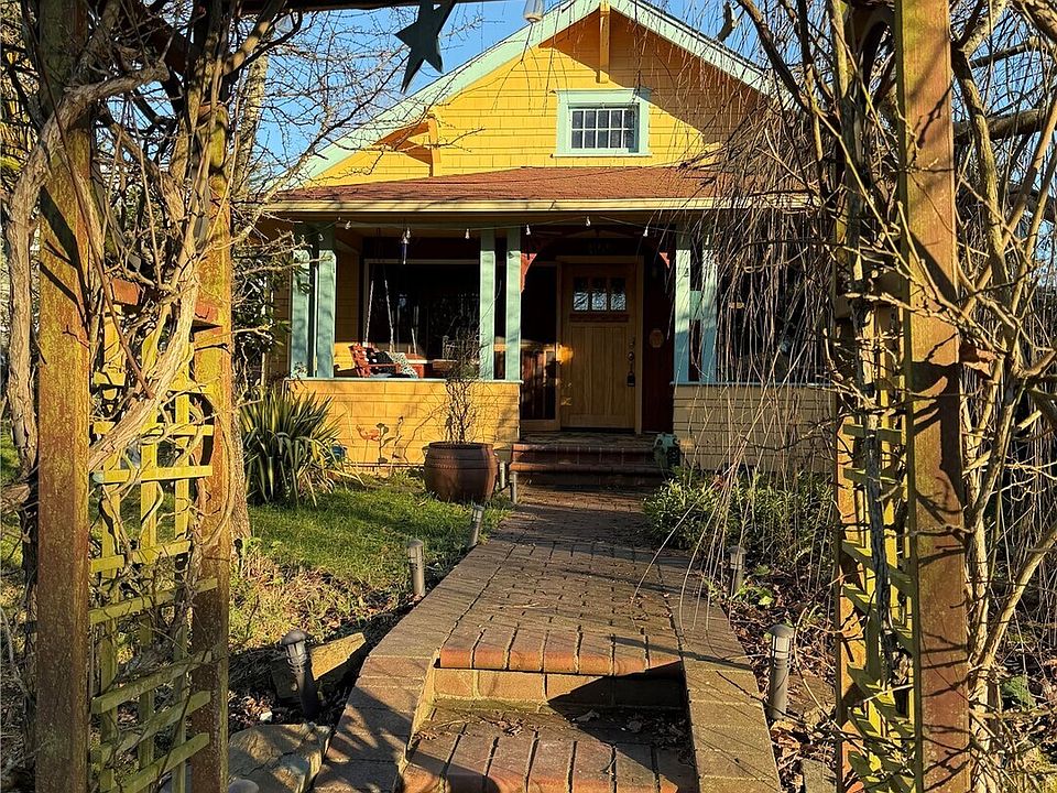 1st image of 411 Glen Avenue