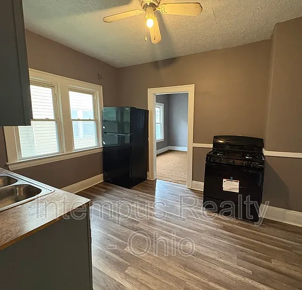942 Eddy Rd #2 — Photo 10