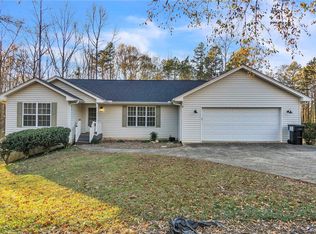 113 Lake Front Rd, Townville, SC 29689