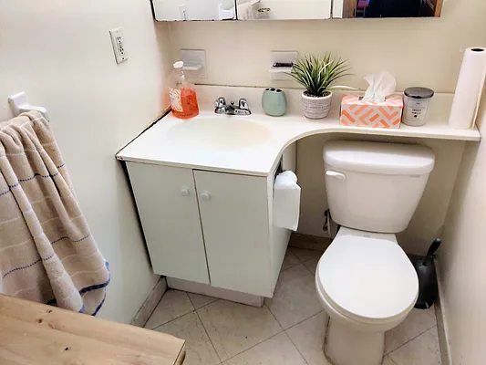 Rented by Crosstown Apartments NYC | media 29