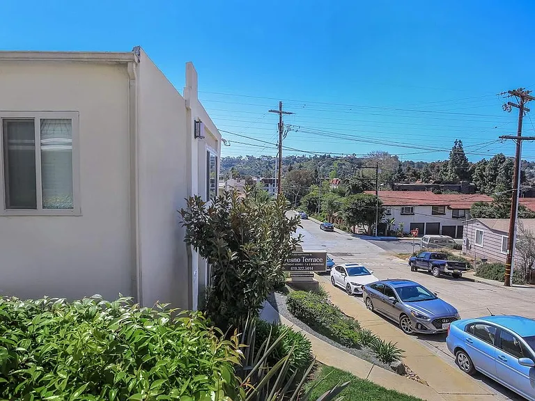 Fresno Terrace — Photo 21