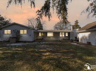 916 Harrison St, Monroe, MI 48161