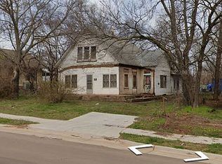1218 W Noble Ave, Guthrie, OK 73044