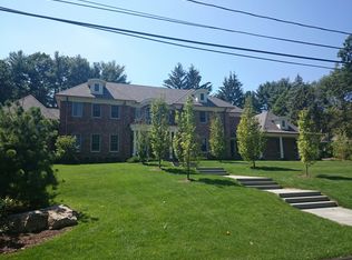 10 Lyman Rd, Brookline, MA 02467