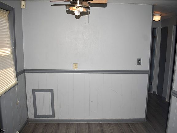 5th image of 135 Republic Ave NW