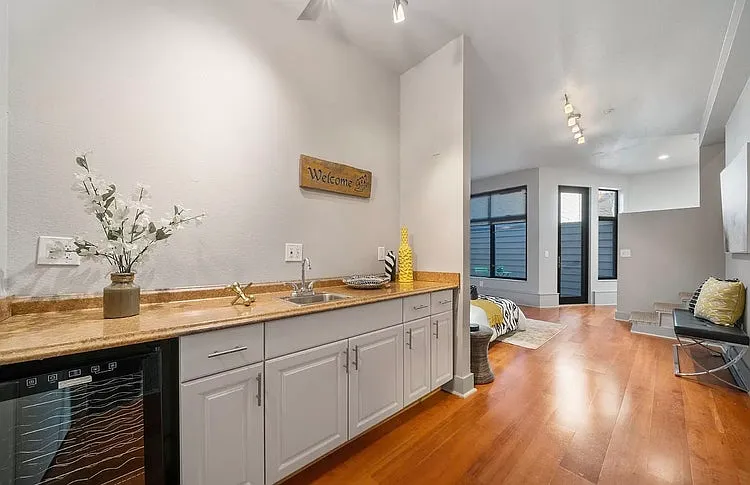725 Tehama St #4 — Photo 36