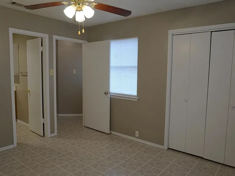 6320 Waddesdon Wood — Photo 15