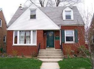 9217 S 50th Ave, Oak Lawn, IL 60453