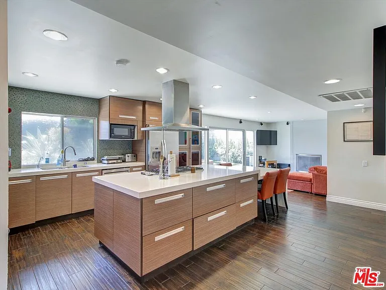 6763 Radlock Ave — Photo 13