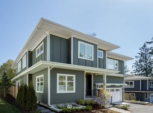 521 NE 115th St, Seattle, WA 98125