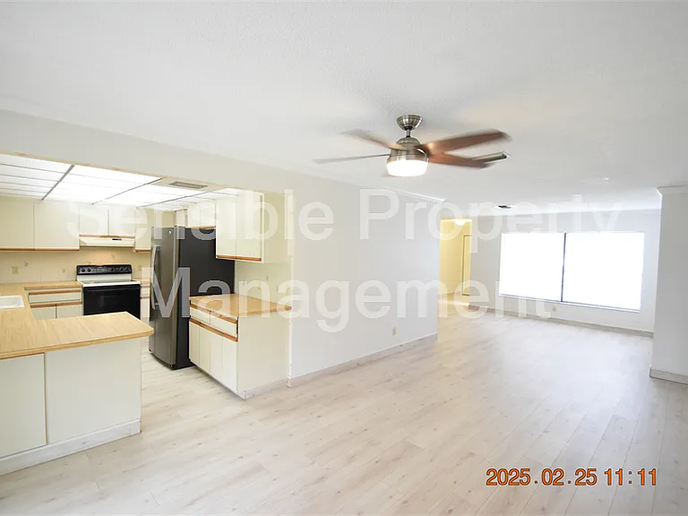 12217 104th Ln — Photo 12
