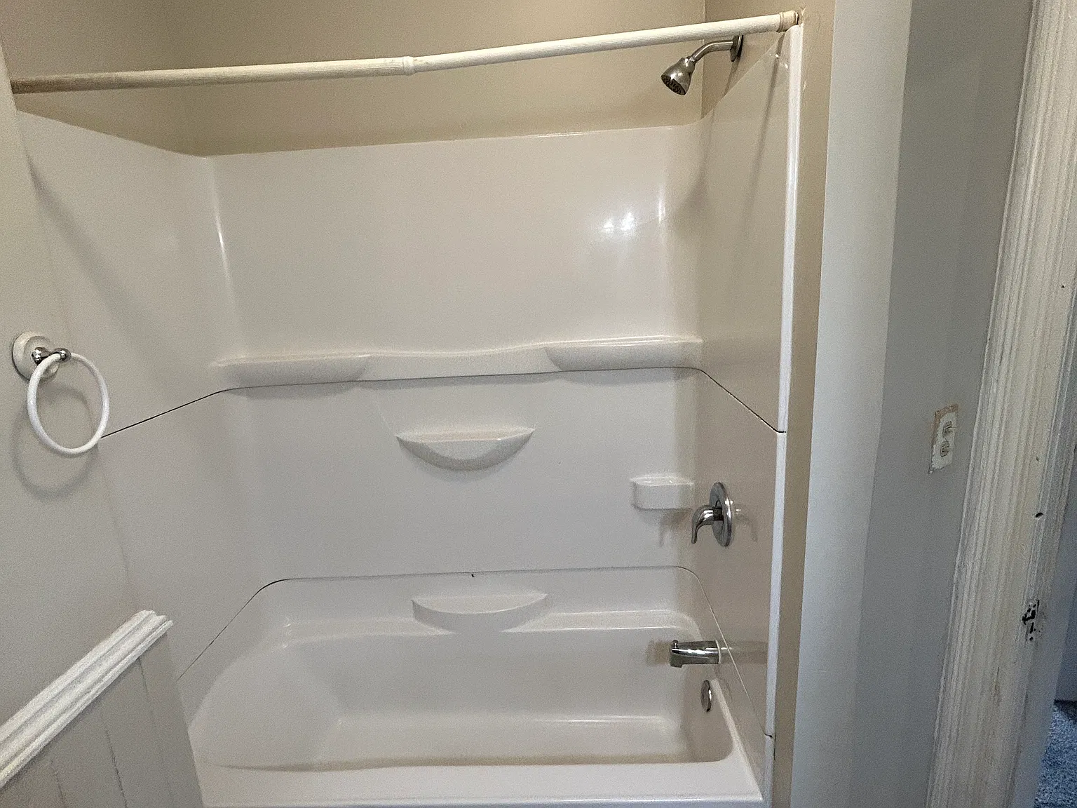 3 bed, $1,850 — Photo 4
